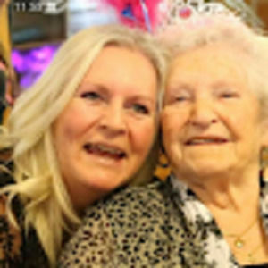 Meet your Posher, Christine